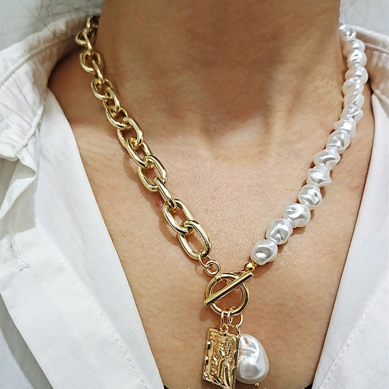 Vintage Pearl Lock Chains Necklace