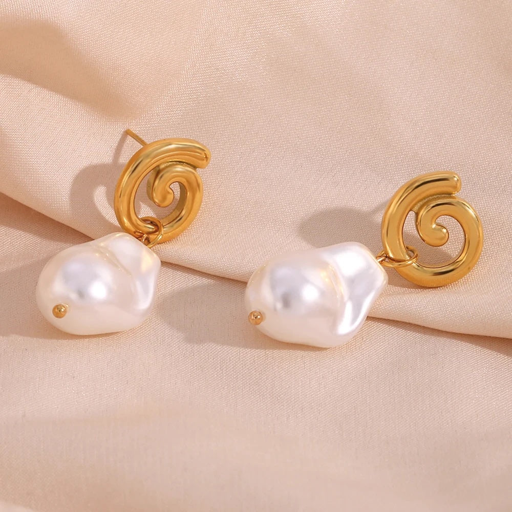 Baroque Pearl Drop Earrings
