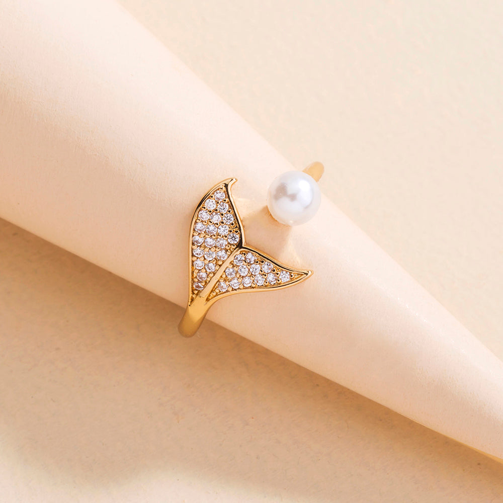 Mermaid Tail Pearl Ring