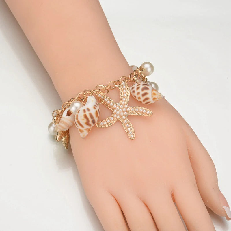 Mermaid's Shell Charm Bracelet