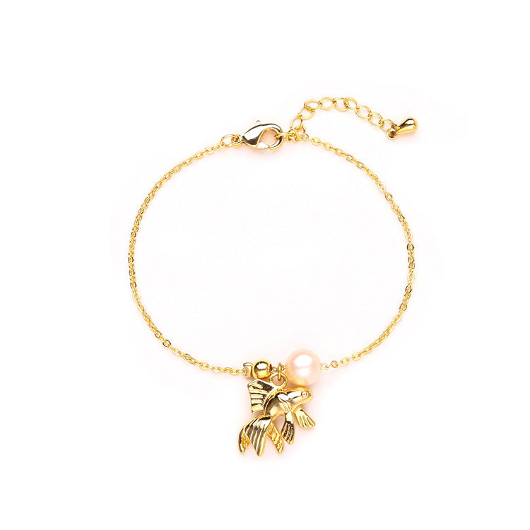 Tiny Fish Pearl Bracelet
