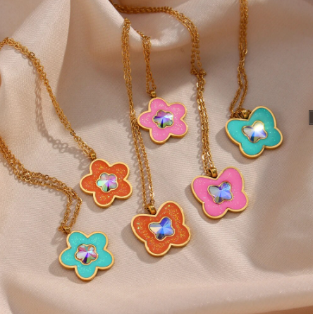 Cute Enamel Coated Floral Necklace