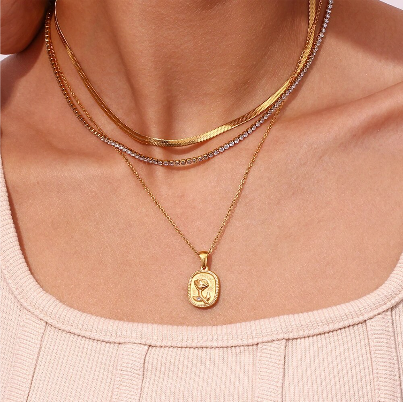 Romantic Rose Necklace