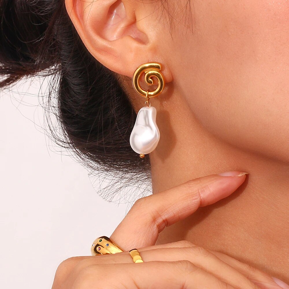 Baroque Pearl Drop Earrings