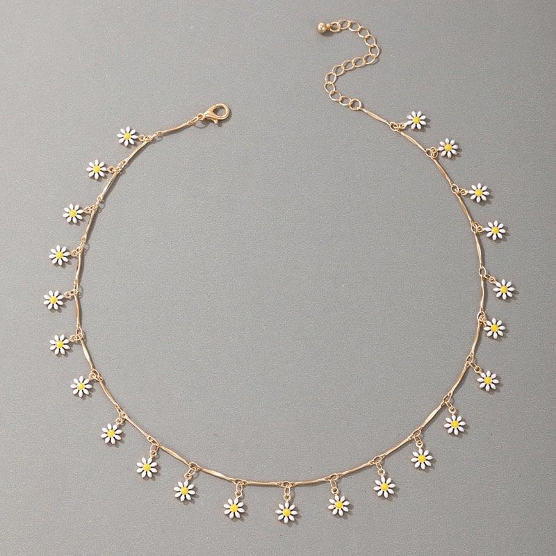 Bohemian Daisy Flower Necklace