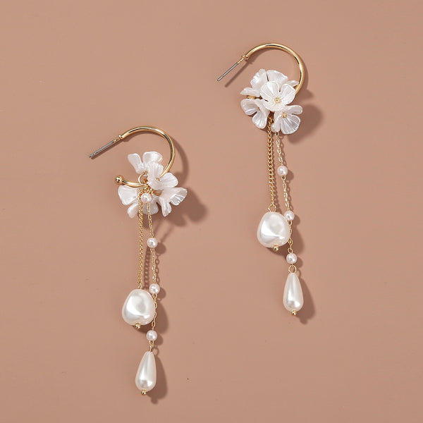 Lily With Dropped Pearl Earrings