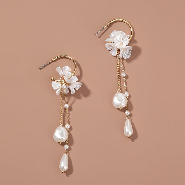 Lily With Dropped Pearl Earrings