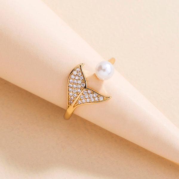 Mermaid Tail Pearl Ring